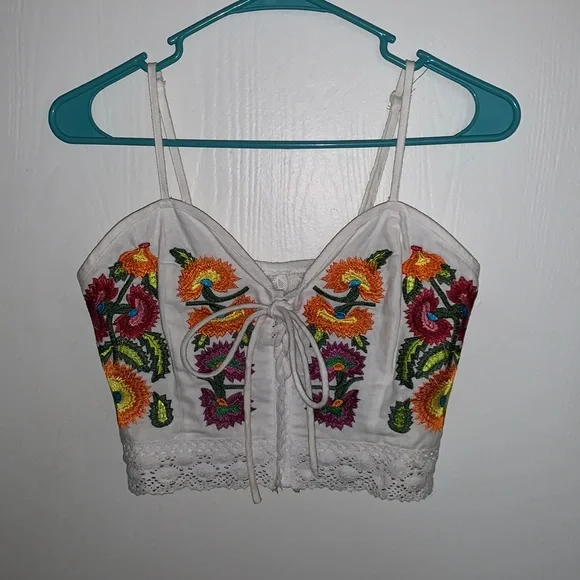 Sadie & Sage Floral Embroidered Crop Top, adjustable spaghetti strap - Picture 1 of 10